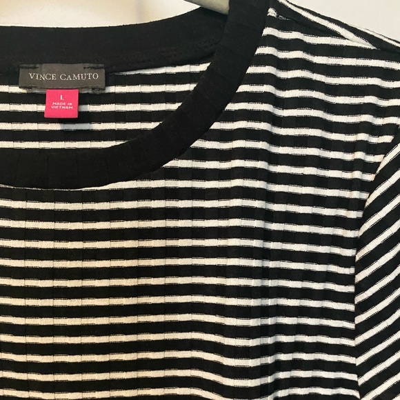 NWT! Vince Camuto Short Sleeve Shutter Mini Stripe Tee - Picture 6 of 7